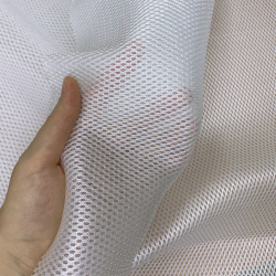 Сетка 3D трехслойная Air mesh 160 гр/м2, цвет Белый (на отрез)  в Азове
